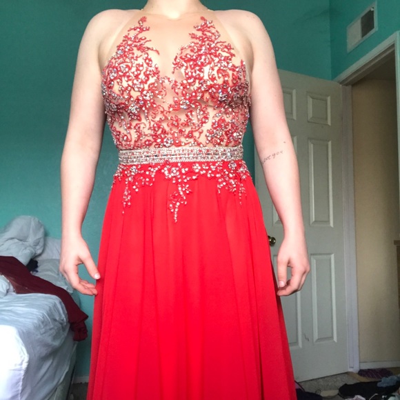 Prom/formal dress - Picture 2 of 6